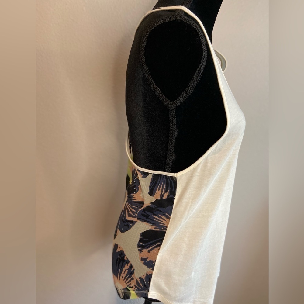 Volcom~NWT~Genuine Racerback Tank Top~Printed Back~High-Low Hem~Size S/P/10 - Picture 10 of 14